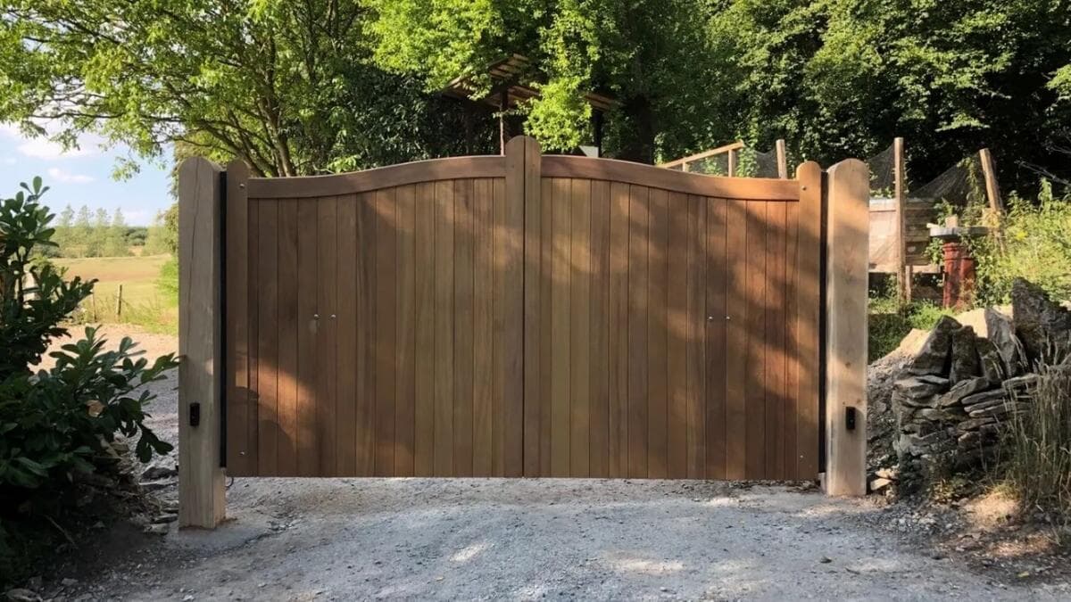 Automatic gate servicing and upgrades project preview